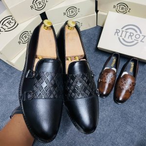 BLACK HEX TASSEL